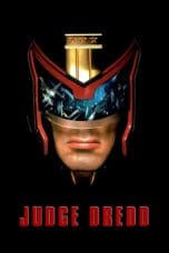 Nonton film Judge Dredd (1995) terbaru di Dutamovie21 Nonton film Judge Dredd (1995) terbaru di Dutamovie21