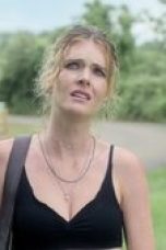 Nonton film Sirens Season 1 Episode 1 terbaru di Dutamovie21