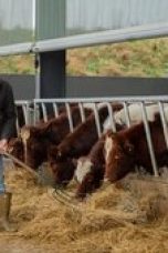 Nonton film Clarkson’s Farm Season 4 Episode 1 terbaru di Dutamovie21