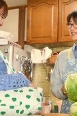 Nonton film Who Does Housework Anymore? Season 1 Episode 7 terbaru di Dutamovie21